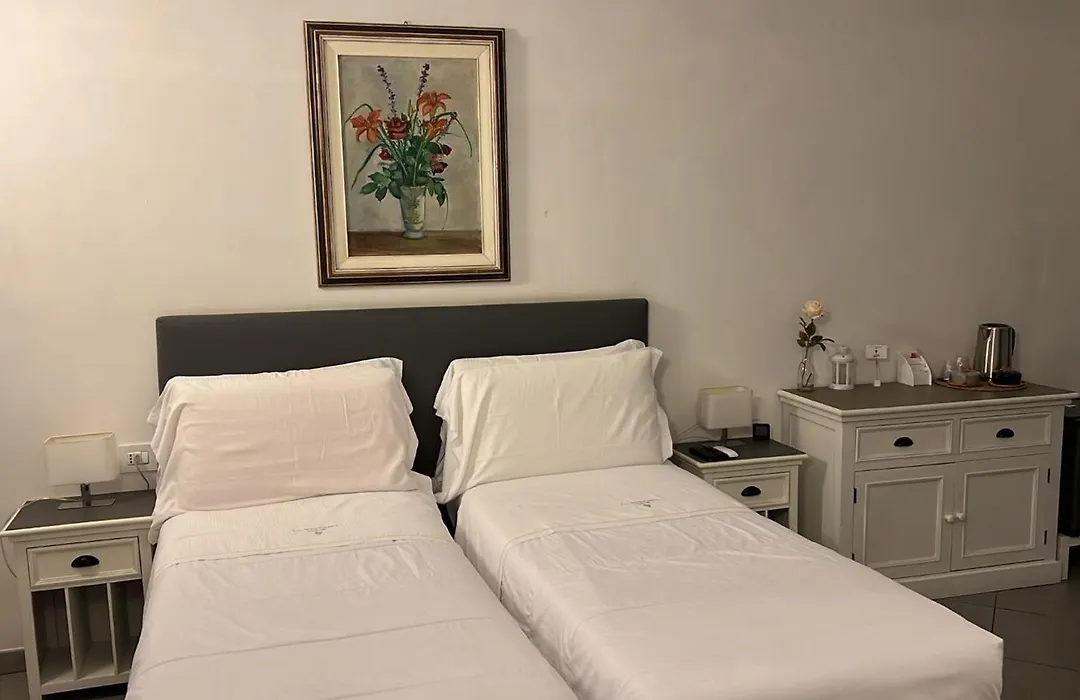 La Terrazza Vercelli Bed&Charme-1